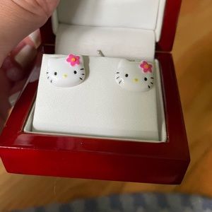 Hello kitty earrings